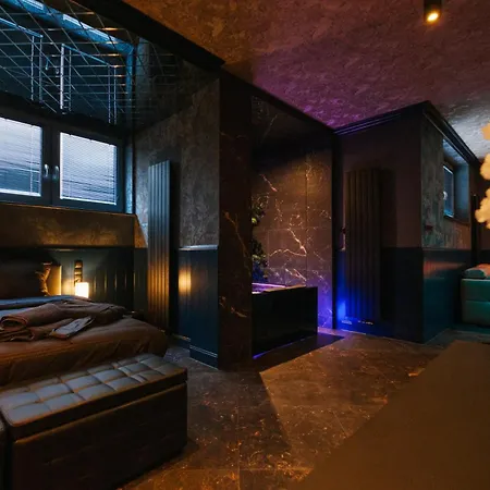 Explozja Zmyslow Apartment